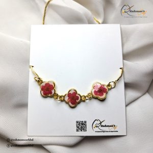 Elegant Floral Bracelet