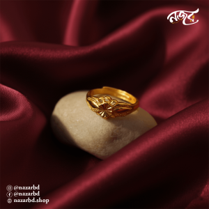Floral Etched Gold Ring